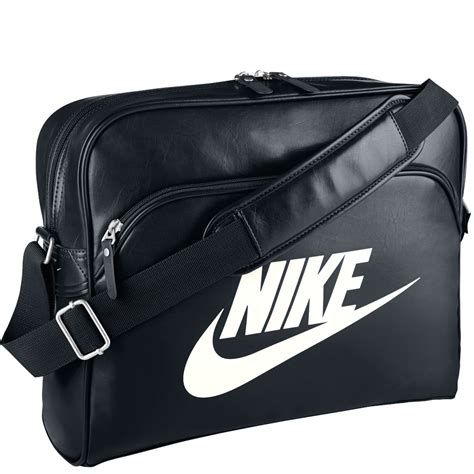 nike herren tasche heritage ad track bag|Nike heritage handbags.